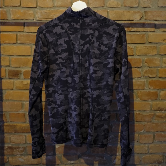 Lululemon sweater - Picture 2 of 3